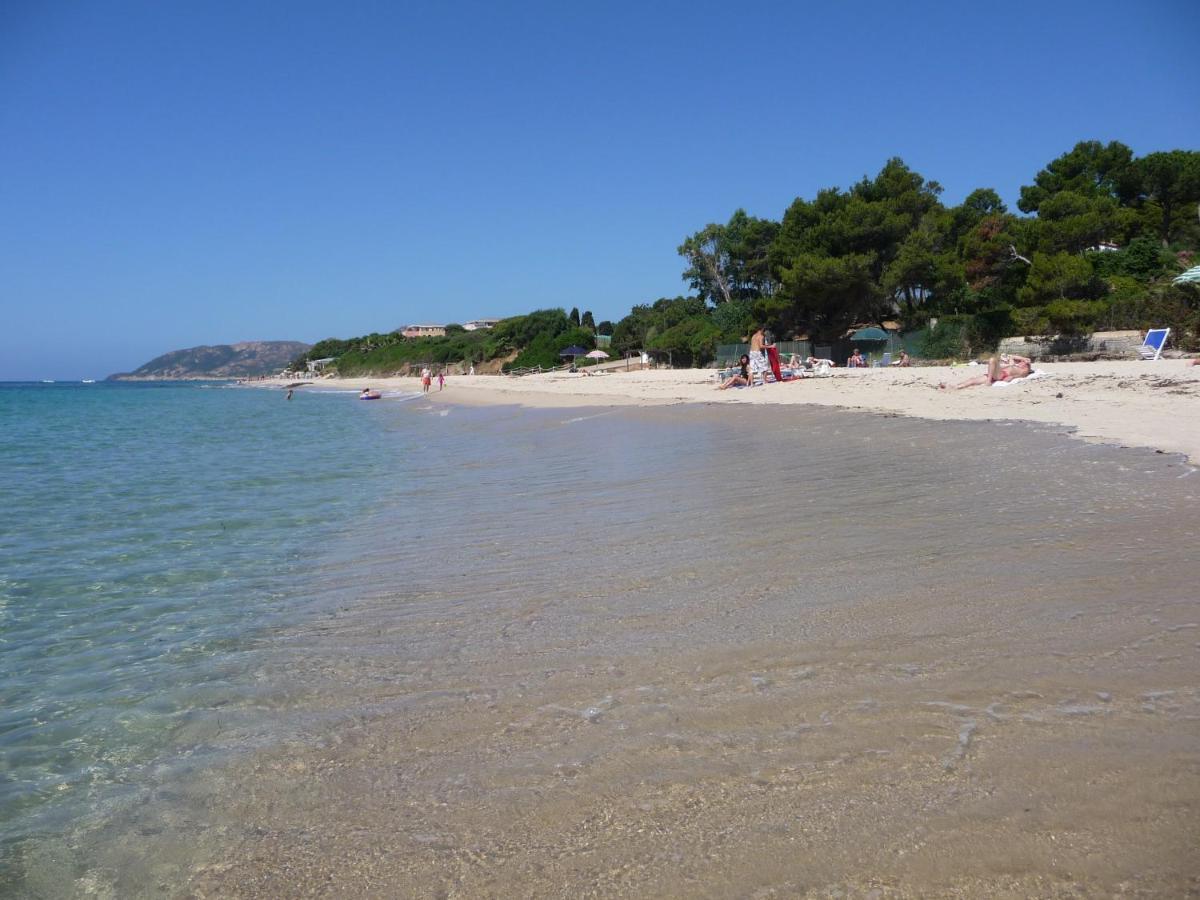 Santa Margherita Di Pula, Calaverde, Deliziosa Villetta 100 Metri Dal Mare Exteriér fotografie